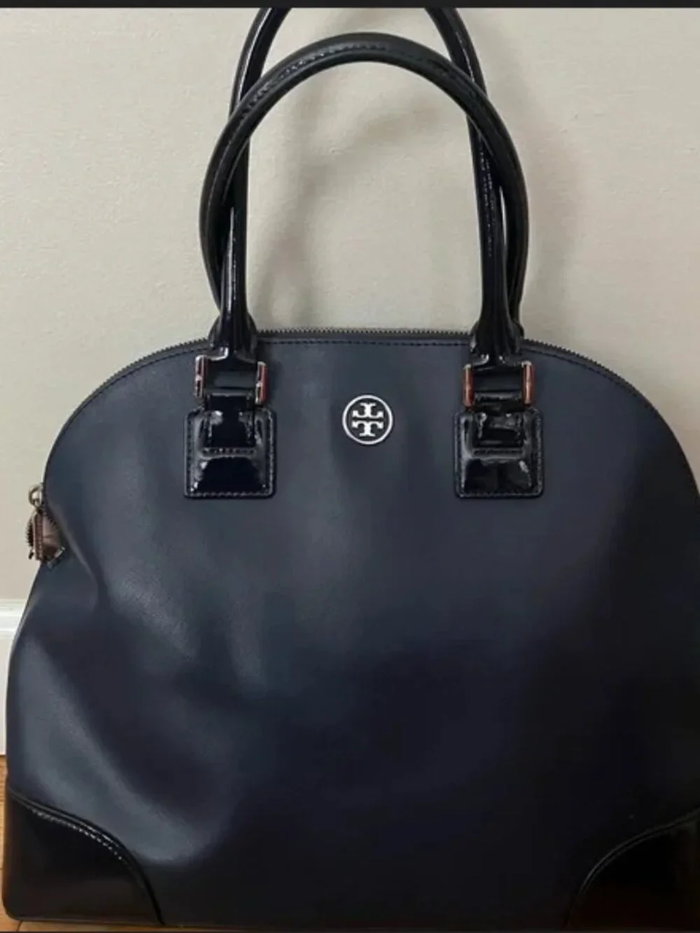 TORY BURCH navy blue dome Robinson tote bag, LN